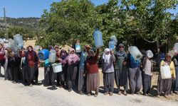 Mersin'de su krizi hayatı durdurdu! Vatandaşlar su kuyruğuna giriyor