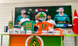 Alanyaspor iki genç yıldızı kadrosuna kattı