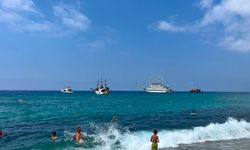 Antalya doldu taştı! Turistler akın akın geliyor