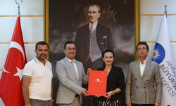 Elmalı Belediye ve Antalya Büyükşehir Belediyesi’nden yağlı güreş protokolü