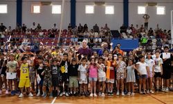 Konyaaltı’ndaki yaz spor kursları çocukları spora alıştırdı