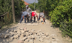 Korkuteli Belediyesi yolları konforlu hale getirdi