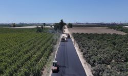 Mersin’de 4 mahallenin ortak yolu yenilendi