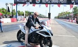 Kepez Belediye Başkanı Mesut Kocagöz Moto Drag heyecanına ortak oldu