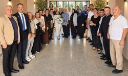Antalya’daki Kadın ve Çocuk Dayanışma Derneği’nde Memnune Kayhan güven tazeledi