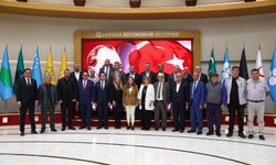 Başkan Vekili Özdemir Muhtarlar Dernek Başkanlarını kabul etti