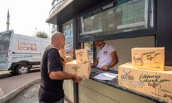 Mersin Büyükşehir Belediyesi ücretsiz ürünleri evlere ulaştırdı