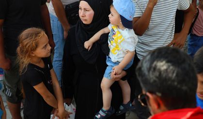 Kampta kalan 16 Suriyeli ülkelerine döndü