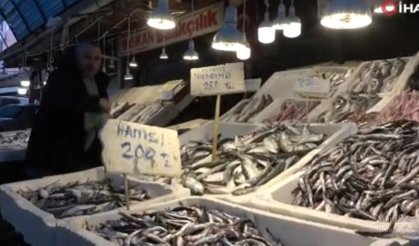 Ramazan'da balık fiyatları düştü, satışlar arttı