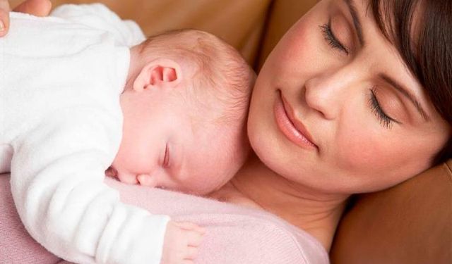 Geçen yıl 31 bin 109 anne ikiz ve üçüz doğurdu