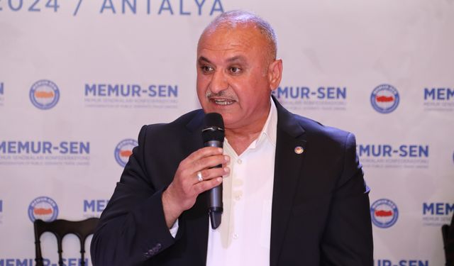 Eğitim Bir Sen eğitim sistemini mercek altına aldı