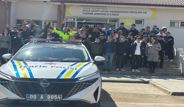 Sultanhisar polisinden öğrencilere trafik farkındalığı