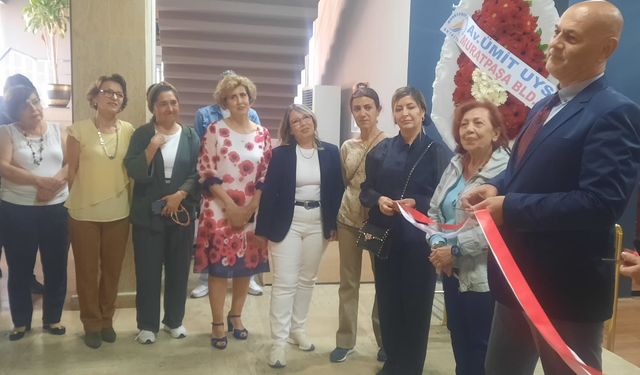 Kadınlar hayallerini tuvallere aktardı