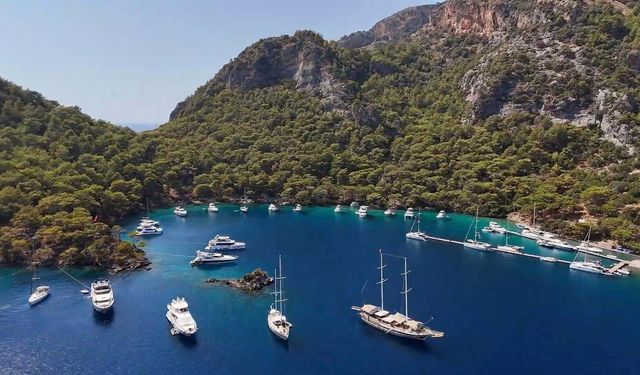 Göcek koylarında kaplumbağalar için müzik yasağı başladı
