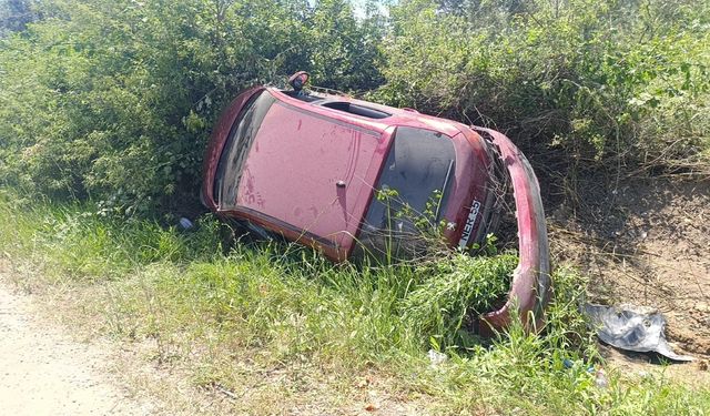 Kazanın ardından otomobilini bırakıp giden sürücüye plakadan ulaşıldı