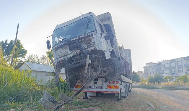 Gözyaşı dökmüştü alkollü çıktı, polise mukavemetten tutuklandı