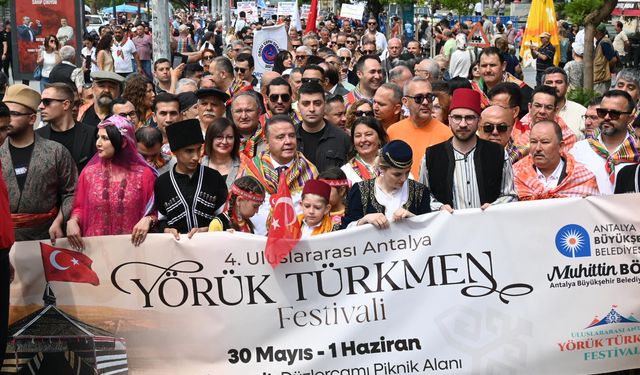 Antalya’da göç başladı! Yörük göçünde renkli görüntüler