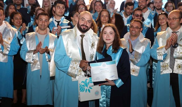 Alaaddin Keykubat Üniversitesi’nin 10. yılında mezuniyet coşkusu yaşandı