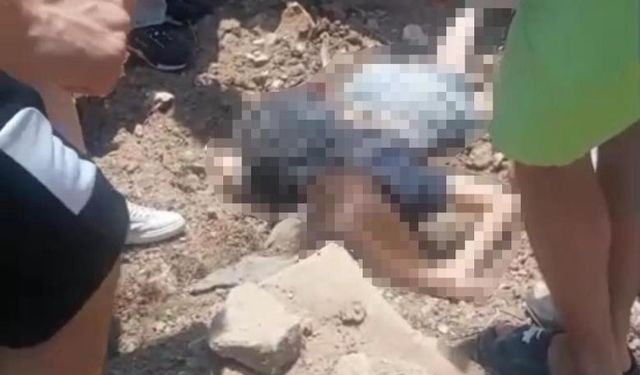 Antalya'da iki motosiklet bir araca çarptı... Kazada iki kişi yaşamını yitirdi
