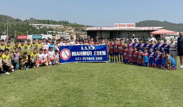 Antalya’nın batı ilçeleri, ‘Mahmut Esen Turnuvasında’ buluştu