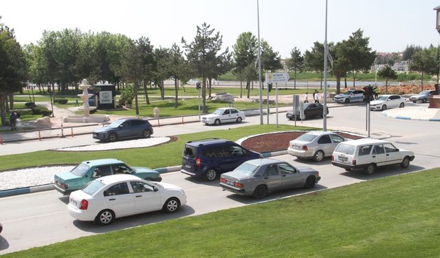 Konya-Antalya kara yolunda bayram yoğunluğu başladı
