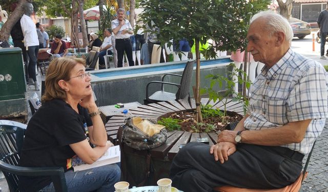 Antalya’nın yaşayan hafızası Hüseyin Çimrin’in kalemi Sevda Kesim’in sanatını yazdı