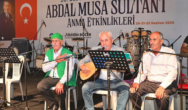 Vali Şahin: “Abdal Musa'nın torunları Türkiye Cumhuriyeti'nin asli unsurudur”