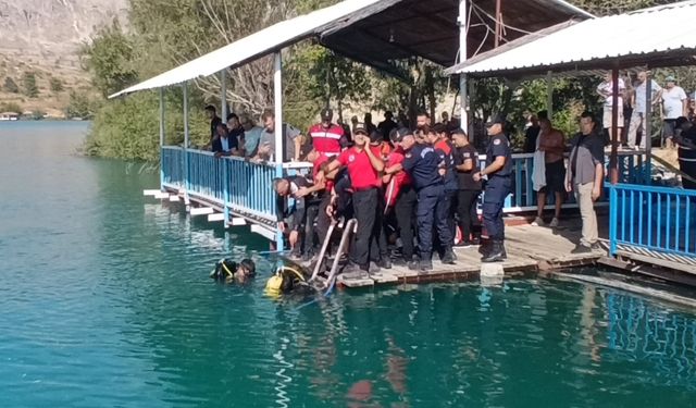 Yeğeninin düşen terliğinin peşinden baraja atlayan çocuğun cansız bedeni bulundu