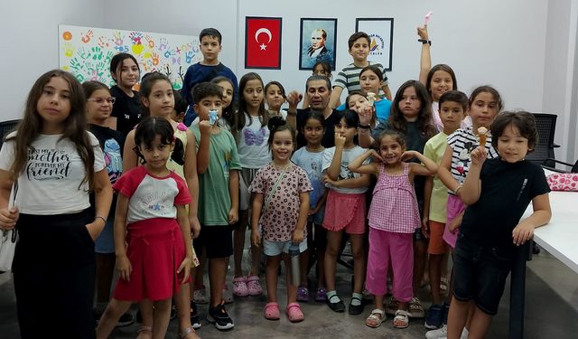 ASSİM’den Zafer Bayramı’na tiyatro selamı