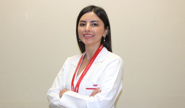 Doktorlar uyardı; ‘Sosyal medya ile kendinize tanı koymayın’