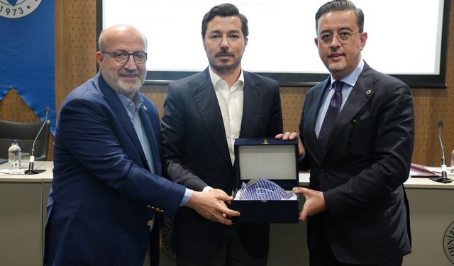 İş insanları döviz cinsi kredilerde büyüme sınırının kaldırılmasını istedi