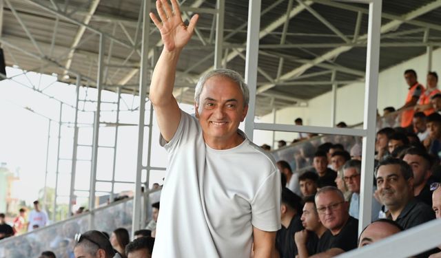 Kocagöz, Kepezspor Futbol AŞ-Karaman KF maçını tribünden izledi