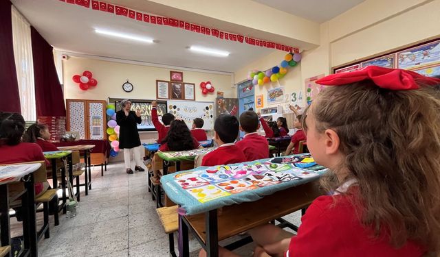 Okula ilk kez adım atacak çocukların ailelerine tavsiye