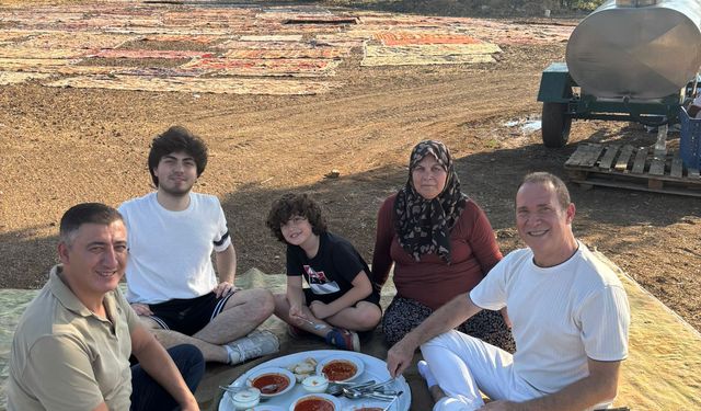 Sümer Ezgü Döşemealtı halı tarlasında klip çekti