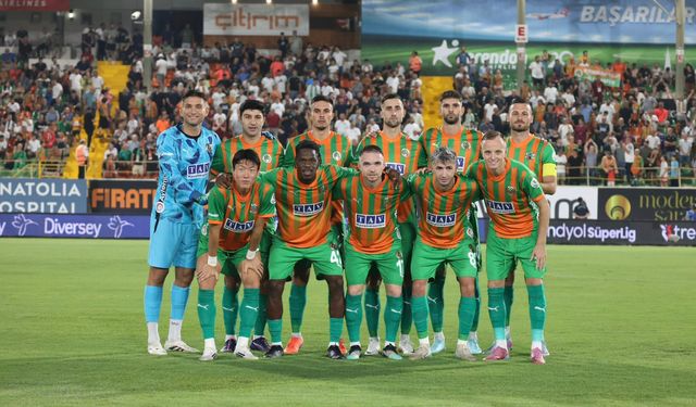 Alanyaspor Fenerbahçe deplasmanında! İki takımda da yeni transferler oynayamayacak