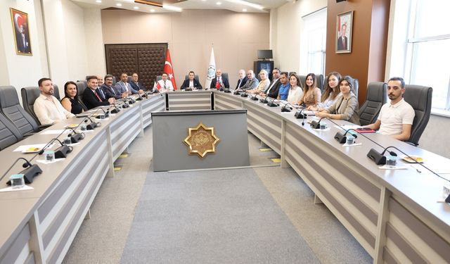 ALKÜ'de dış paydaş toplantısında Alanya'nın geleceği masaya yatırıldı