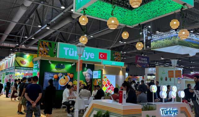Uzakdoğu’nun en önemli fuarında Antalya rüzgarı! Ürünler ve firmalar Hong Kong’da tanıtıldı