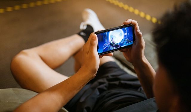 Halk Sağlığı Genel Müdürü Demirkol’dan telefon uyarısı