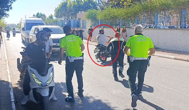 Motosikletli polisin arkasını dönmesini fırsat bilip kaçtı