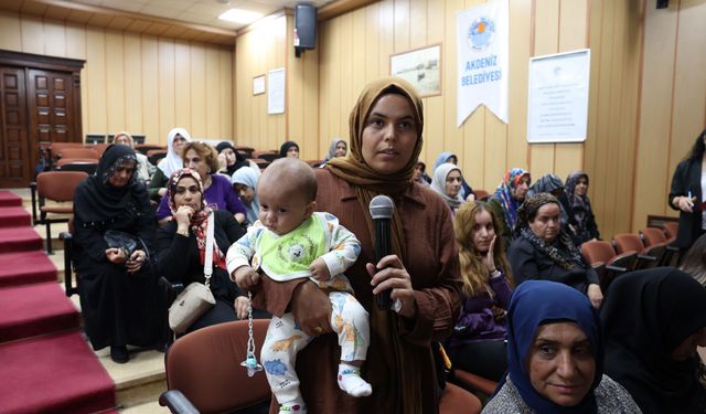 Mersin’de 'Anne Sütü İle Besle, Sevgiyle Büyüt' projesi başladı