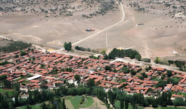 AKP'li Albayraktan çarpıcı açıklama... "Polemik üreten zihniyet yüzünden kaybediyor"