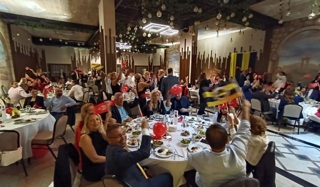 Bodrum Fenerbahçeliler Derneği’nden görkemli Cumhuriyet kutlaması