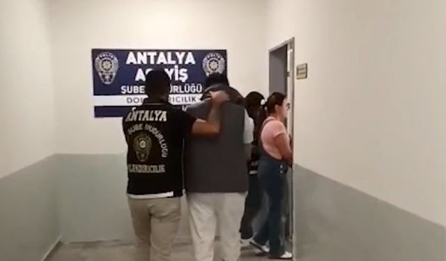 Antalya’da engelli vatandaşa emlakçı şoku… Evini satıp kız arkadaşının hesabına aktardı