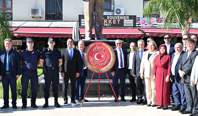Kemer’de Muhtarlar Günü kutlandı