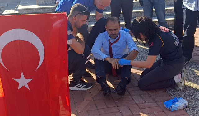 Muhtarlar Günü'nde kürsüde konuşan muhtar baygınlık geçirdi