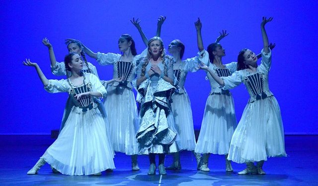 Victor Hugo'nun ölümsüz eseri "Sefiller" oyunu Antalya'da sahnelere taşınıyor! Tiyatro ne zaman ve nerede gerçekleşecek?