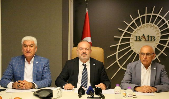 BAİB Başkanı Çavuşoğlu’ndan domates ve salatalık kararına 'misilleme' çağrısı