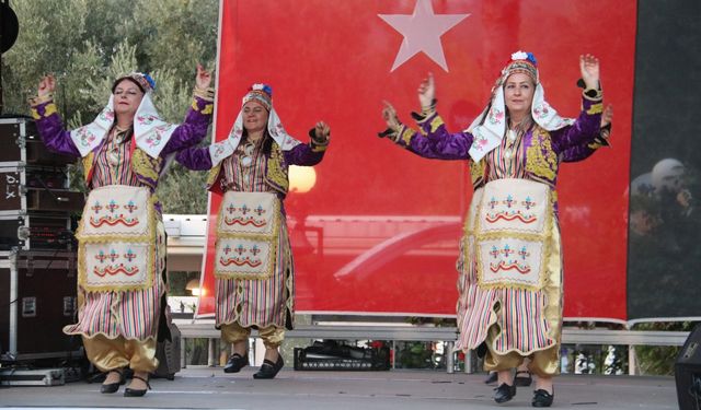 25. Uluslararası Ölüdeniz Hava Oyunları Festivali büyük coşkuyla kapılarını açtı