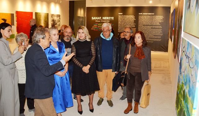Ünlü ressamların eserleri Antalya’da sergilendi