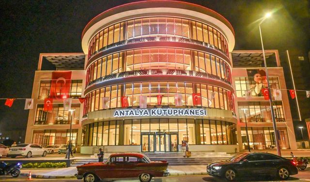 Antalya Kütüphanesi'nden  Azerbaycan'a özel koleksiyon